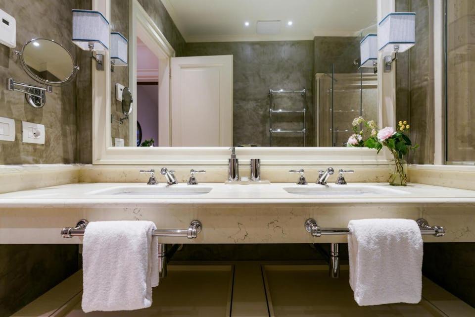 Luxury Corso 14 With Duomo View * Florence